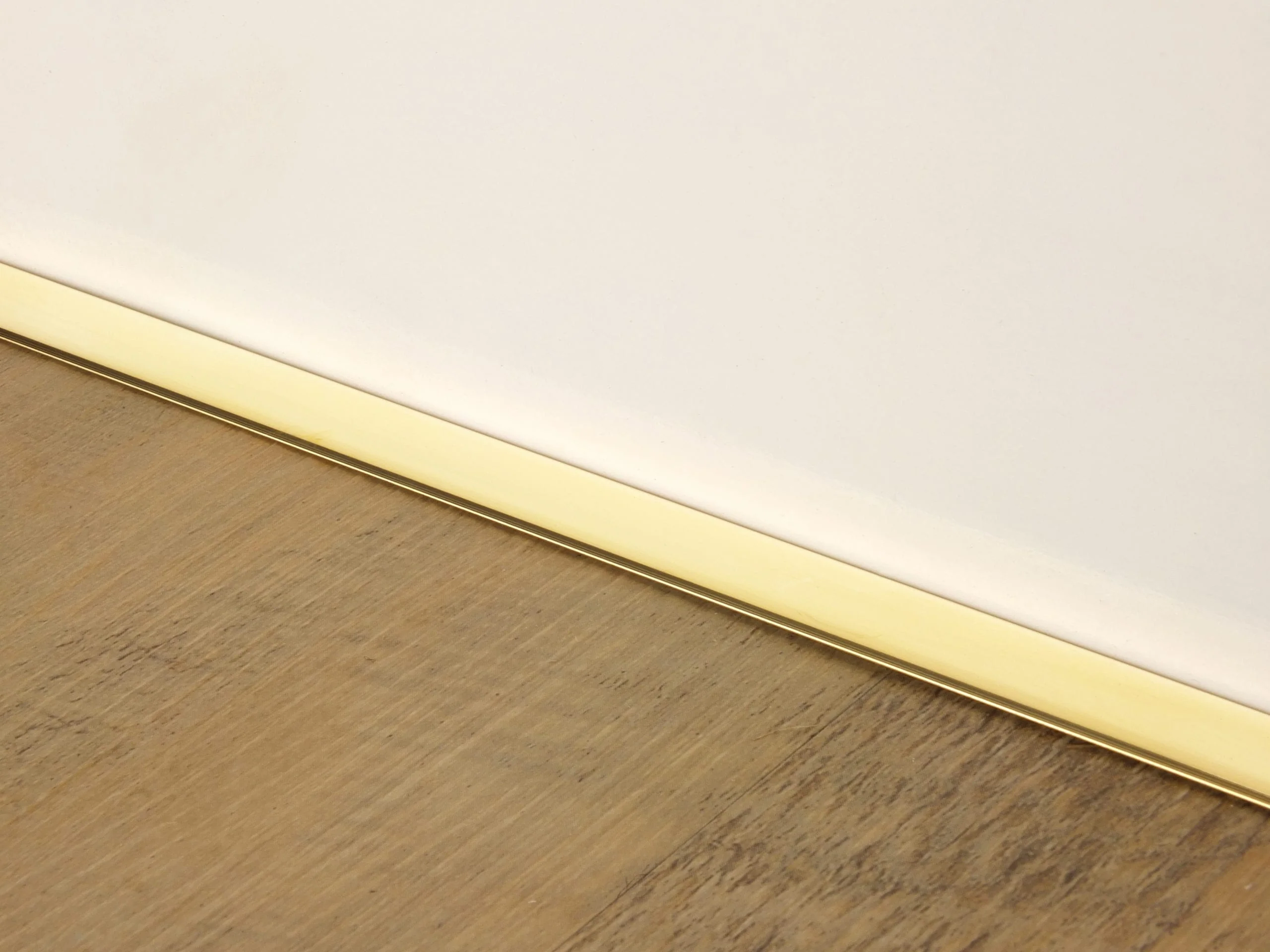 Premier Little Lip - Polished Brass