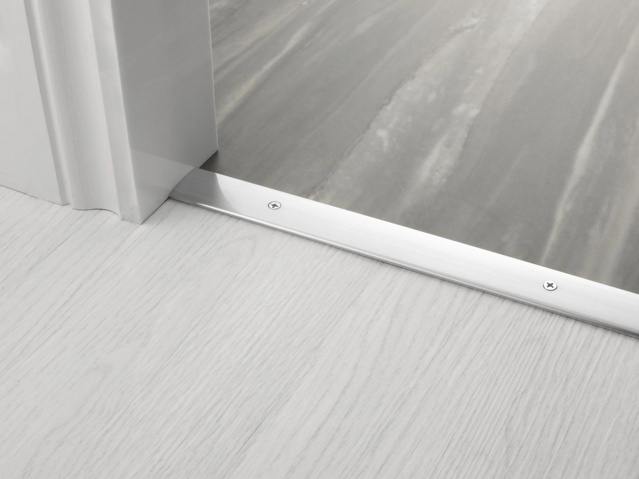 Premier Cover - Brushed Chrome - Image 4
