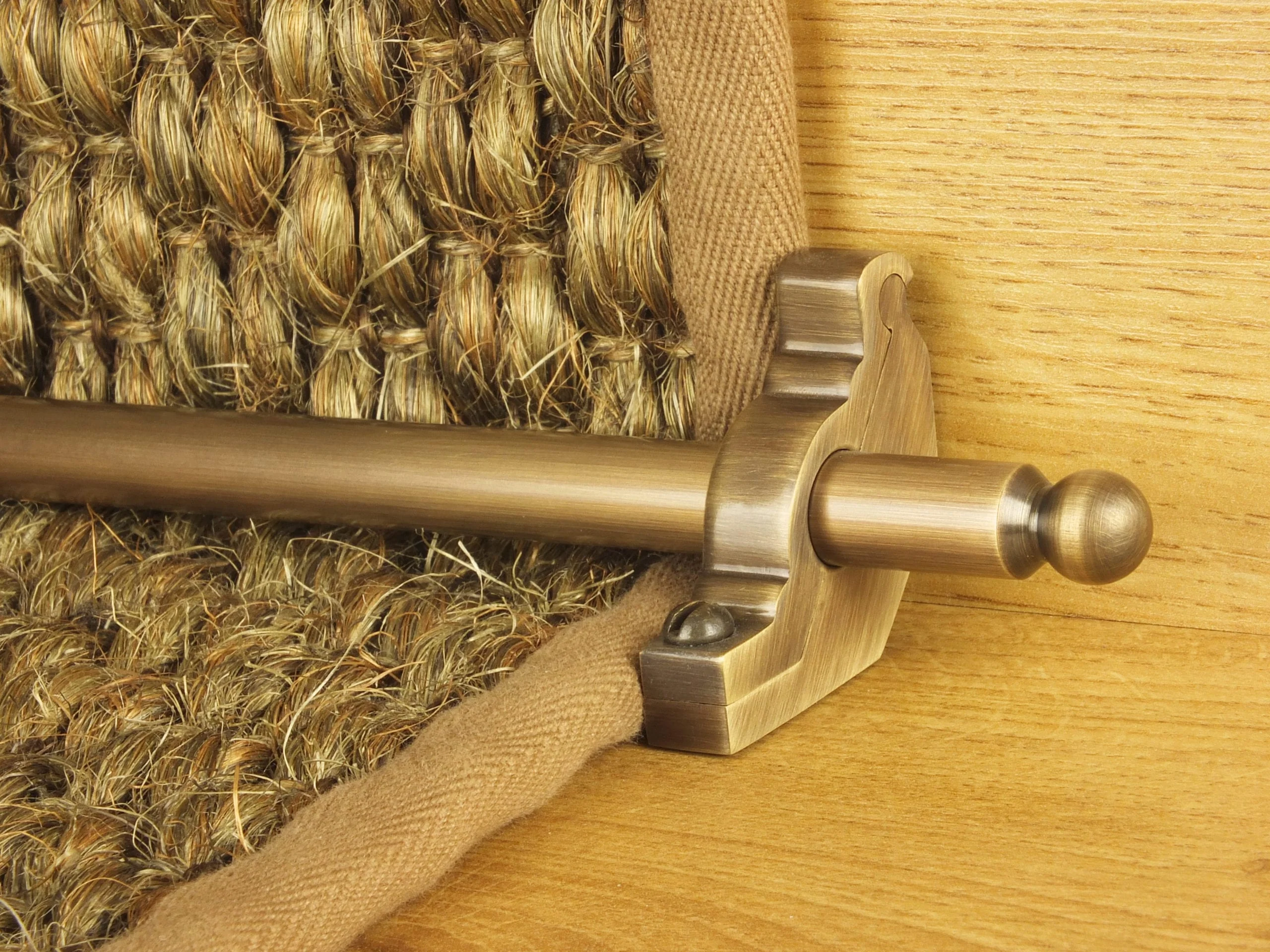Windsor - Antique Brass